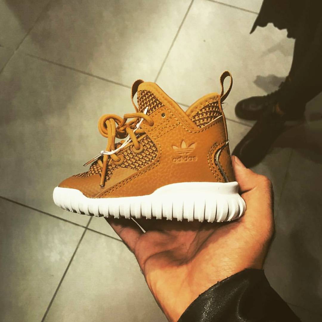 adidas tubular camel bebe